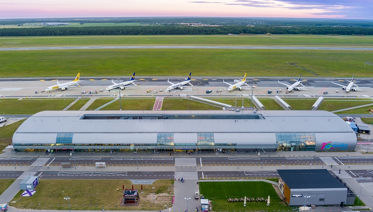 Ryanair przywraca swoje trasy do Modlina