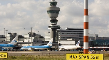 AF-KLM: W kwietniu 2 proc. pasażerów mniej