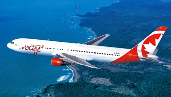Air Canada Rouge wylądowała w Warszawie