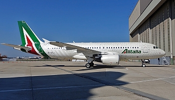 Alitalia poleci z Rzymu do Larnaki