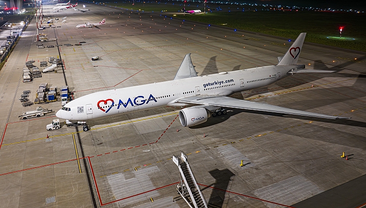 Anex Tour: Boeing 777 Mavi Gök zainaugurował loty Katowice - Antalya
