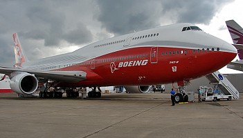 Boeing dalej tnie produkcję B747-8