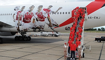 Emirates: Pierwszy B777 w barwach Arsenalu Londyn