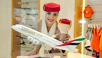 Emirates przywraca program zniżkowy dla posiadaczy kart pokładowych