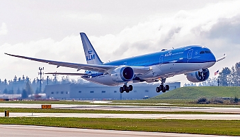 Niebezpieczny incydent na lotnisku w Toronto z udziałem samolotów LOT-u i KLM-u