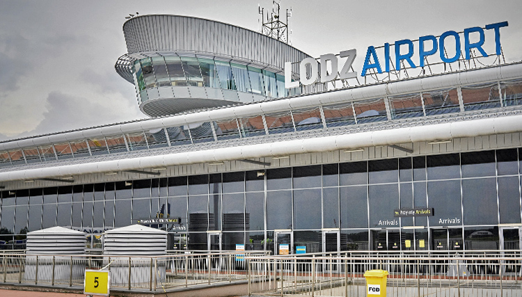Lotnisko w Łodzi wystawione na sprzedaż