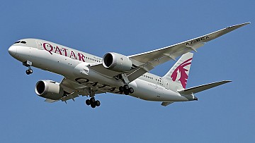 Qatar poleci do Amsterdamu