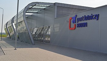 Lotnisko w Radomiu prosi miasto o pieniądze