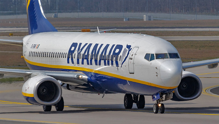 Ryanair będzie sprzedawał bilety łączone