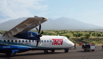 Oblatywacz: TACV Cabo Verde Airlines