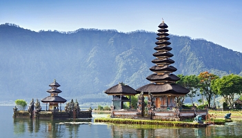 PLL LOT: Latamy na Bali 