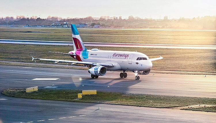 Wings Pattern in Poland: Eurowings poszukuje kapitanów samolotów z rodziny A320